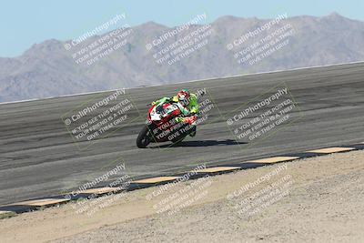 media/Oct-13-2025-Moto Forza (Mon) [[a66d839500]]/3-B Group/Session 2 (Bowl)/